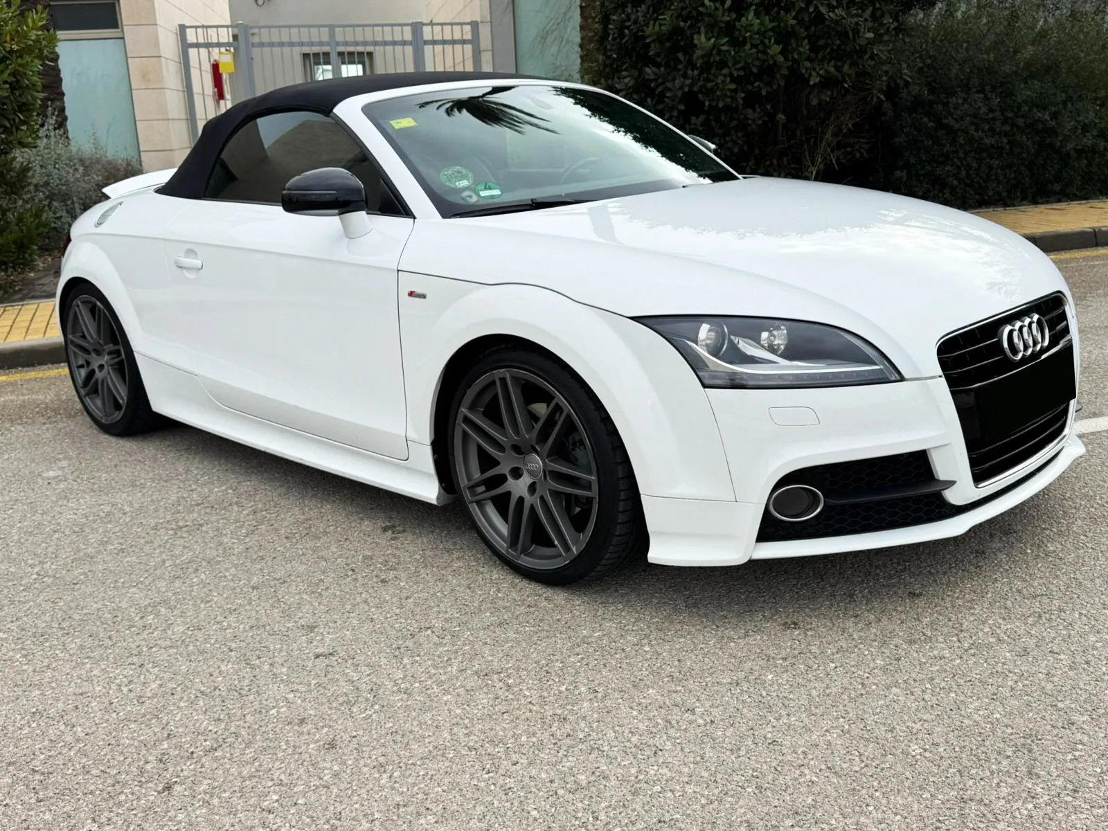 audi